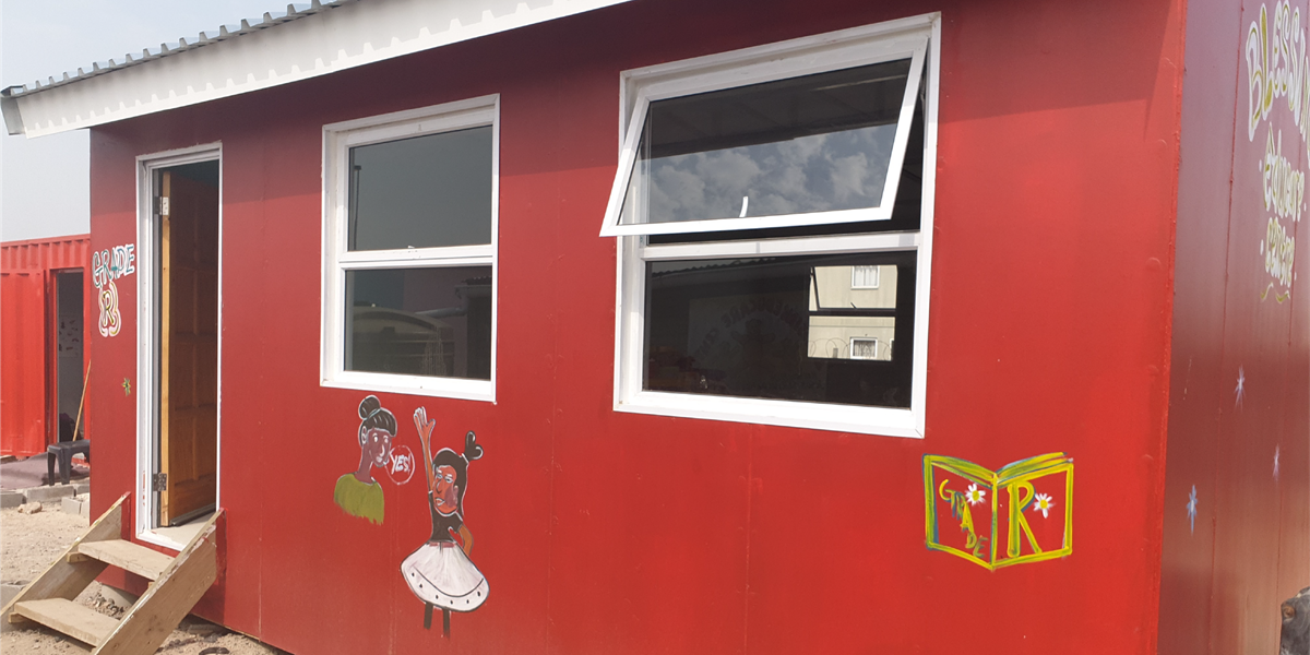 Offering Peruvian families safer modular homes6/6